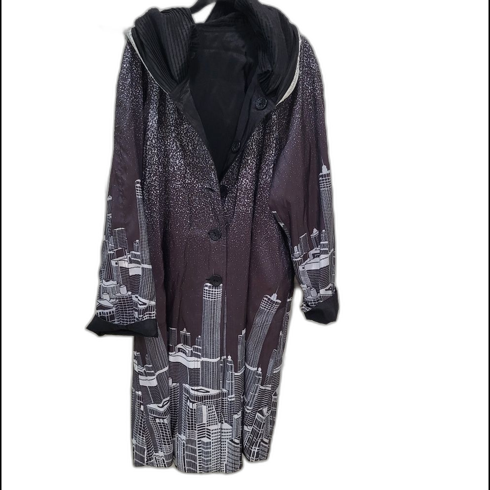 Reversible Raincoat with Hood 1X